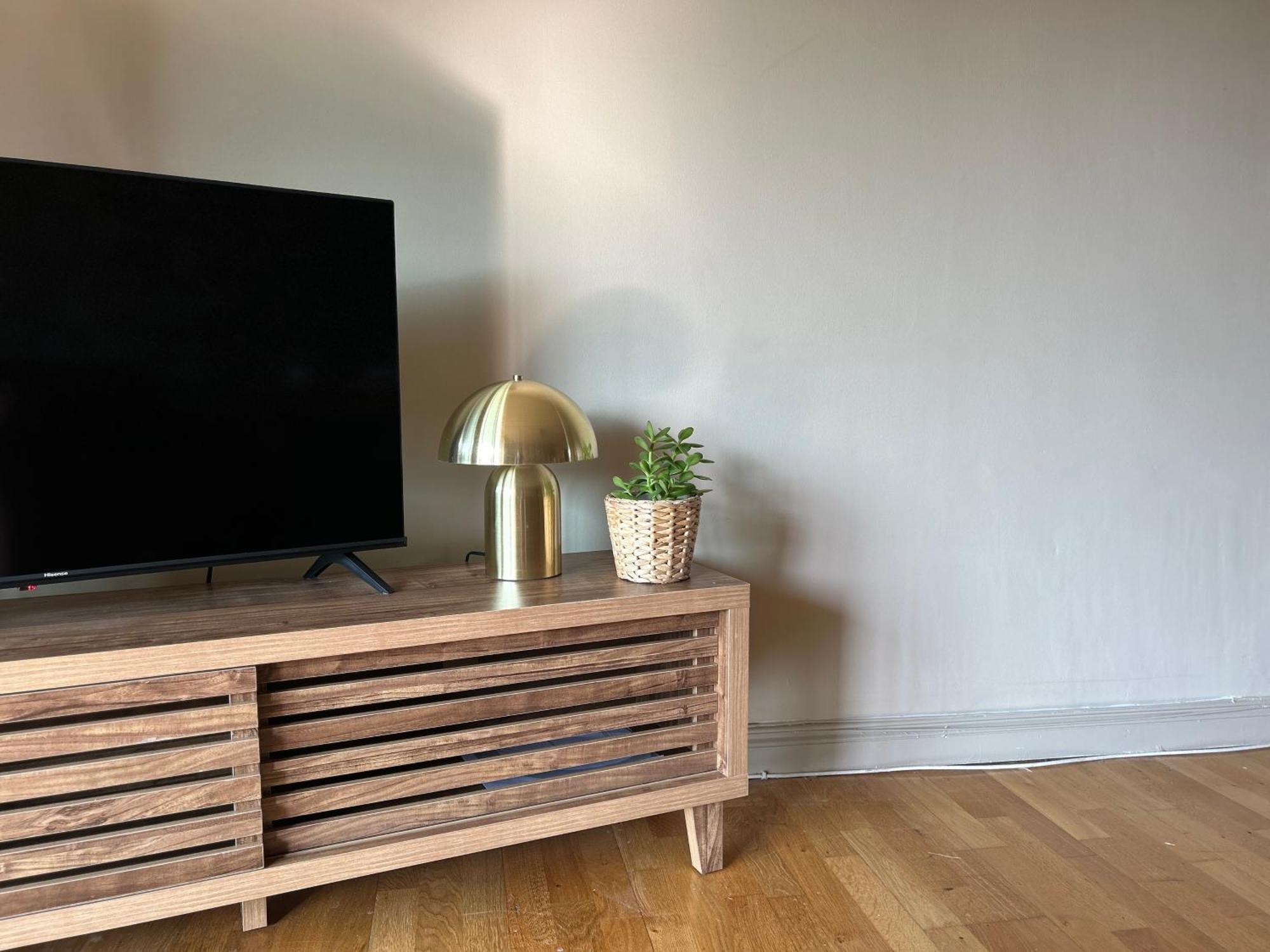 Belfast - Relax & Unwind In Our Skyline Retreat - 3 Bedroom Apartment With Parking Kültér fotó